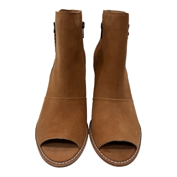 Corso Como Women's Tameka Peep Toe Bootie size 9.5 M - Picture 13 of 13